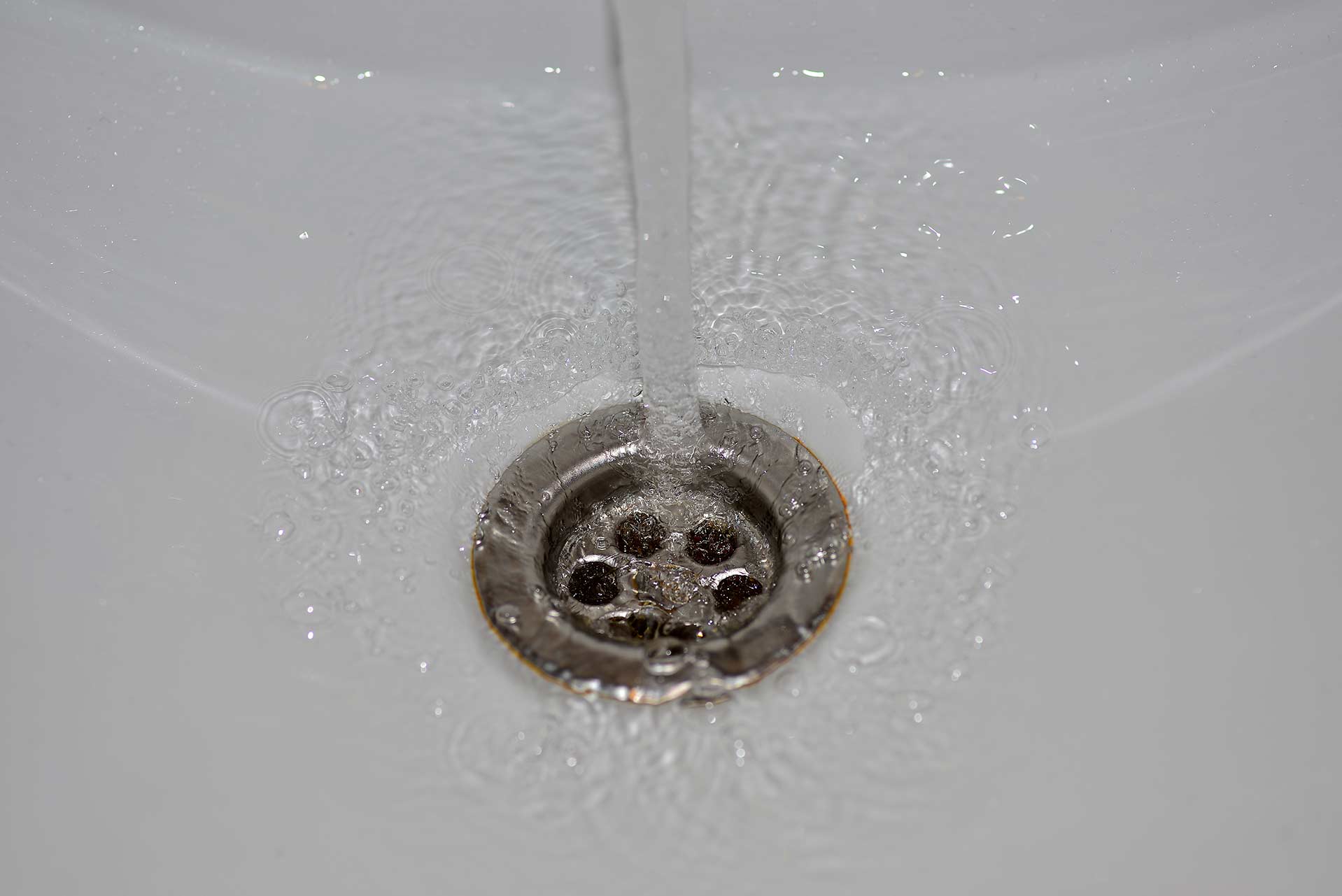 A2B Drains provides services to unblock blocked sinks and drains for properties in Potters Bar.